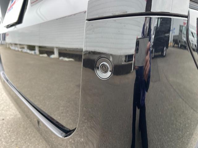 N-BOX 4WD コンフォートパッケージ 左側電動スライドドア バックカメラ レーンアシスト クリアランスソナー シートヒーター オートマチックハイビーム 横滑り防止 盗難防止 アイドリングストップ(13枚目)