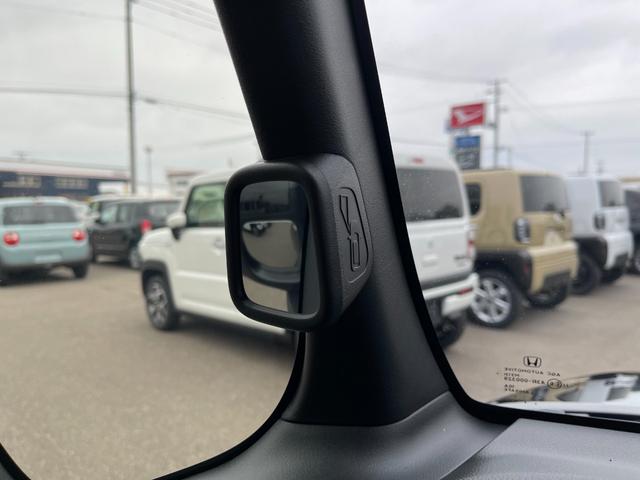 N-BOX 4WD コンフォートパッケージ 左側電動スライドドア バックカメラ レーンアシスト クリアランスソナー シートヒーター オートマチックハイビーム 横滑り防止 盗難防止 アイドリングストップ(32枚目)