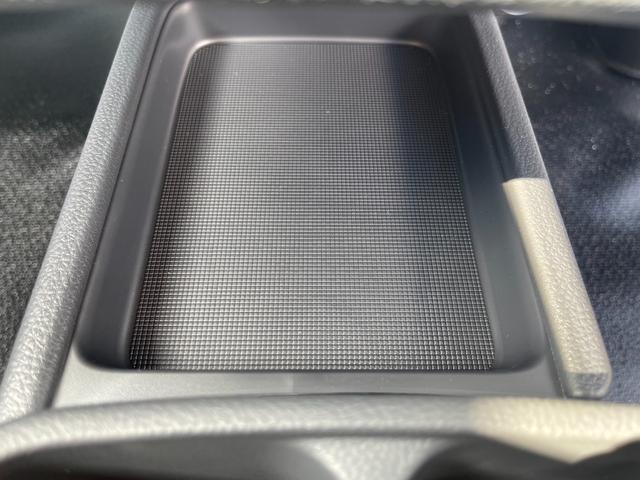 キャリイトラック KCエアコン・パワステ スズキセーフティサポート非装着車 3方開 4WD 5MT キーレス クリアランスソナー 横滑り防止 アイドリングストップ Wエアバッグ パワーウインドウ エアコン パワステ ABS ライトレベライザー(43枚目)