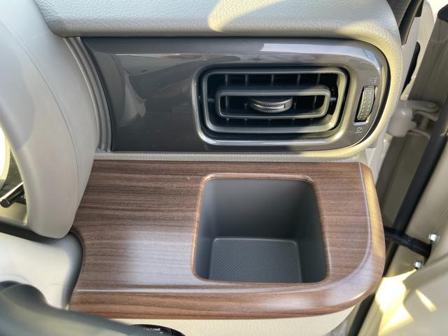 アルトラパンLC X 4WD 衝突被害軽減ブレーキ フロント・サイド・バックカメラ クリアランスソナー レーンアシスト シートヒーター アイドリングストップ プッシュスタート 盗難防止 横滑り防止 オートエアコン アルミ(64枚目)