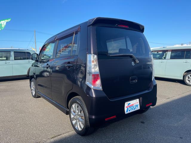 ワゴンＲスティングレー リミテッド　４ＷＤ　アルミホイール　ＣＤ／ＭＤチューナー　オートエアコン　プッシュスタート　シートヒーター　ＨＩＤライト　ベンチシート　盗難防止　ＡＢＳ　パワステ　パワーウインドウ　電動格納ドアミラー（5枚目）