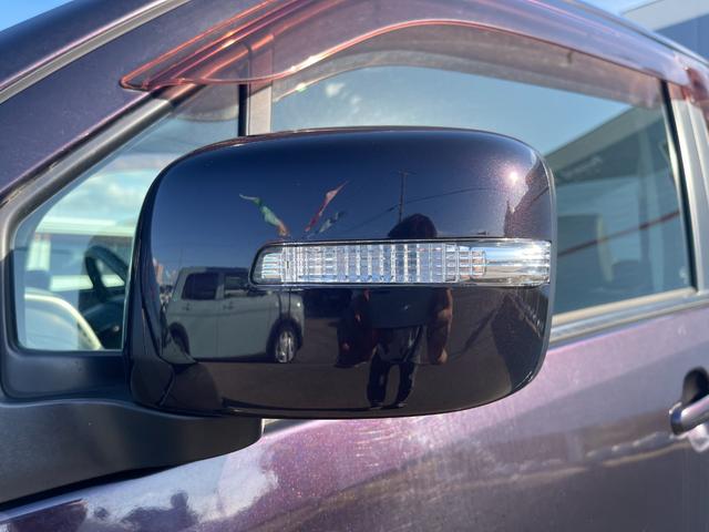 ワゴンＲスティングレー リミテッド　４ＷＤ　アルミホイール　ＣＤ／ＭＤチューナー　オートエアコン　プッシュスタート　シートヒーター　ＨＩＤライト　ベンチシート　盗難防止　ＡＢＳ　パワステ　パワーウインドウ　電動格納ドアミラー（13枚目）