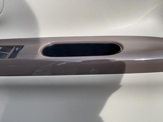 ムーヴキャンバス Ｇメイクアップリミテッド　ＳＡＩＩＩ（54枚目）