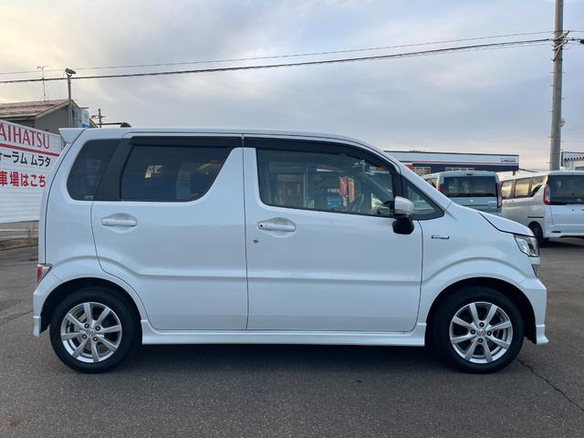 ワゴンＲ ハイブリッドＦＺ（11枚目）