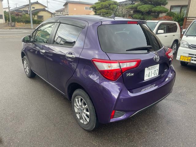 ヴィッツ Ｆ　セーフティーエディションＩＩＩ　４ＷＤ　地デジＴＶナビ　プッシュボタンスタート　スマートキー　アルミホイール　ステアリングスイッチ　トヨタセーフティセンス　ＬＥＤヘッドライト　フォグライト　電動格納ミラー　Ｂｌｕｅｔｏｏｔｈ（26枚目）