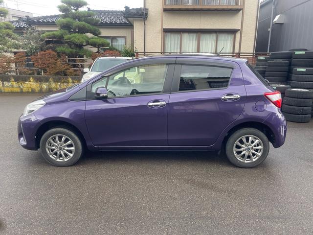 ヴィッツ Ｆ　セーフティーエディションＩＩＩ　４ＷＤ　地デジＴＶナビ　プッシュボタンスタート　スマートキー　アルミホイール　ステアリングスイッチ　トヨタセーフティセンス　ＬＥＤヘッドライト　フォグライト　電動格納ミラー　Ｂｌｕｅｔｏｏｔｈ（27枚目）