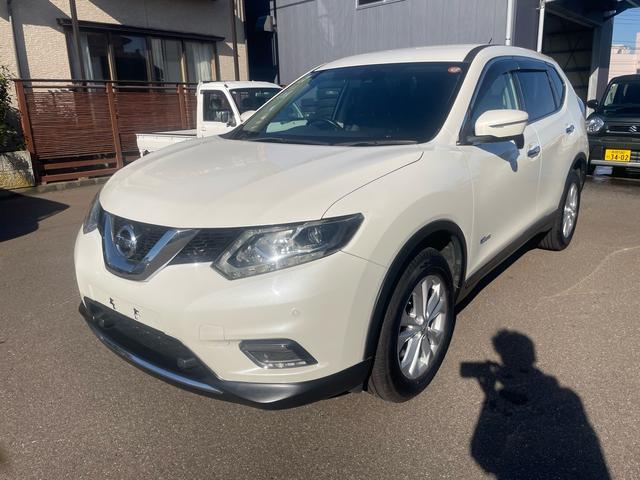 エクストレイル ２０Ｘ　ハイブリッド　エマージェンシーブレーキＰ　４ＷＤ　ＴＶナビ　バックカメラ　フリップダウンモニター　ＥＴＣ　スマートキー　プッシュボタンスタート　エマ―ジェンシーブレーキ　シートヒーター　純正アルミホイール　パワーバックドア　ハイブリッド車（23枚目）