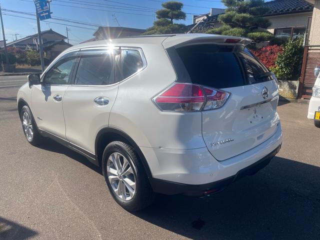 エクストレイル ２０Ｘ　ハイブリッド　エマージェンシーブレーキＰ　４ＷＤ　ＴＶナビ　バックカメラ　フリップダウンモニター　ＥＴＣ　スマートキー　プッシュボタンスタート　エマ―ジェンシーブレーキ　シートヒーター　純正アルミホイール　パワーバックドア　ハイブリッド車（29枚目）