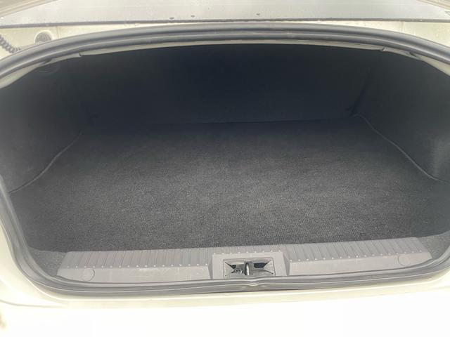 ８６ ＧＴリミテッド　ブラックパッケージ　２ＷＤ　マニュアル　純正地デジナビ　バックカメラ　ブレンボシリンダー　ＴＲＤエアロ＆マフラー　車高調　プッシュボタンスタート　スマートキー　クルーズコントロール　シートヒーター　ハーフレザーシート（22枚目）