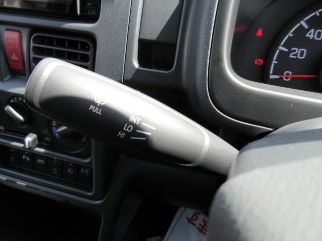 スーパーキャリイ Ｘリミテッド　４ＷＤ　カロッツェリアナビ　フルセグＴＶ　ｂｌｕｅｔｏｏｔｈ　ＬＥＤライト　デュアルカメラブレーキサポート　マット　バイザー付　アッパーメンバーガード付　荷台マット５ｍｍ付　新車保証継承付（15枚目）