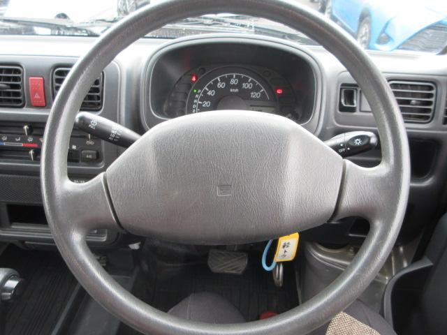 キャリイトラック ＫＣ　４ＷＤ　エアコン　パワーステアリング　ＡＭ／ＦＭラジオ付き　ワンオーナー（8枚目）