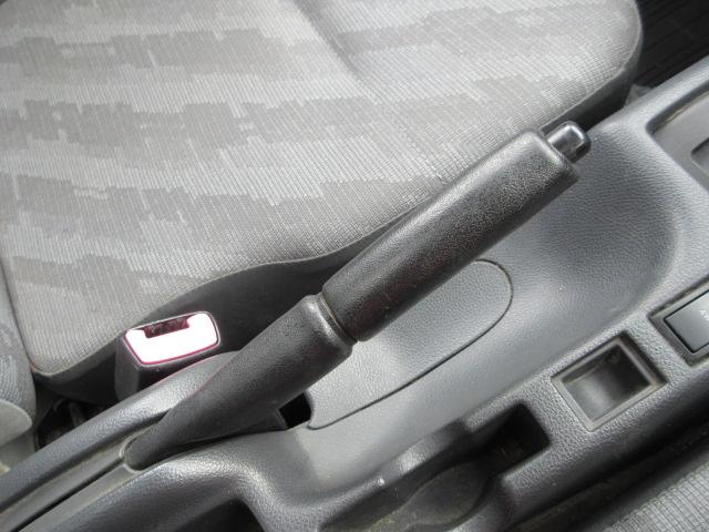 キャリイトラック ＫＣ　４ＷＤ　エアコン　パワーステアリング　ＡＭ／ＦＭラジオ付き　ワンオーナー（14枚目）