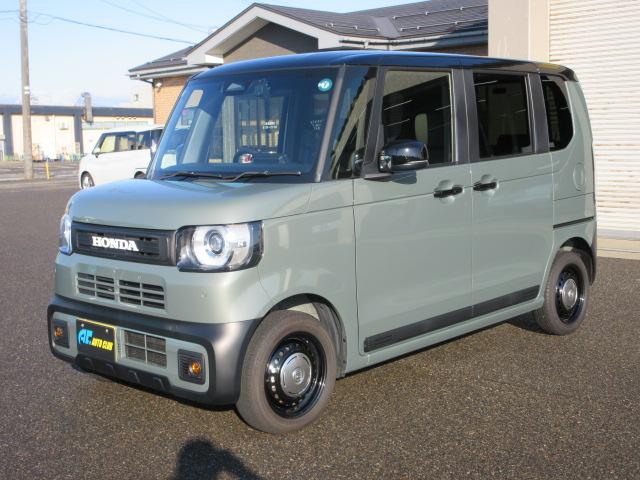 Ｎ－ＢＯＸジョイ ベースグレード　４ＷＤ　純正ナビ　フルセグＴＶ　マルチビューモニター　ＥＴＣ　ナビ連動ドラレコ　ＬＥＤライト　両側電動スライドドア　純正フロアマット　シートヒーター　オートクルーズ　新車保証継承付（2枚目）