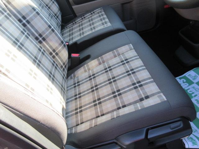 Ｎ－ＢＯＸジョイ ベースグレード　４ＷＤ　純正ナビ　フルセグＴＶ　マルチビューモニター　ＥＴＣ　ナビ連動ドラレコ　ＬＥＤライト　両側電動スライドドア　純正フロアマット　シートヒーター　オートクルーズ　新車保証継承付（30枚目）