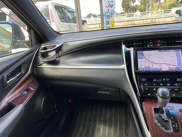 プレミアム 4WD モデリスタリップスポイラー メッキパーツ 20インチホイール 9インチナビ シートヒーター パワーシート 電動リアゲート ナビテレビ(22枚目)