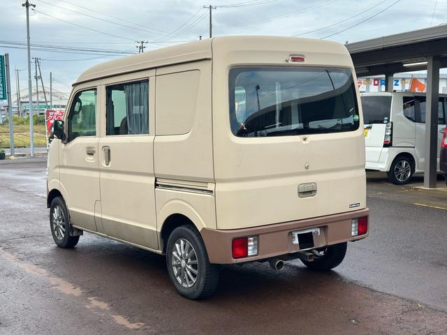 エブリイ ＰＡ　パートタイム４ＷＤ　車検整備付き　色替えペイント　原色シルバー　社外ＡＷ　ハイルーフ　２ｎｄ発進　５速ＡＴ　サイドカーテン　自社保証３か月３０００Ｋｍ付き（7枚目）
