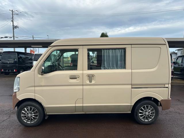 エブリイ ＰＡ　パートタイム４ＷＤ　車検整備付き　色替えペイント　原色シルバー　社外ＡＷ　ハイルーフ　２ｎｄ発進　５速ＡＴ　サイドカーテン　自社保証３か月３０００Ｋｍ付き（10枚目）
