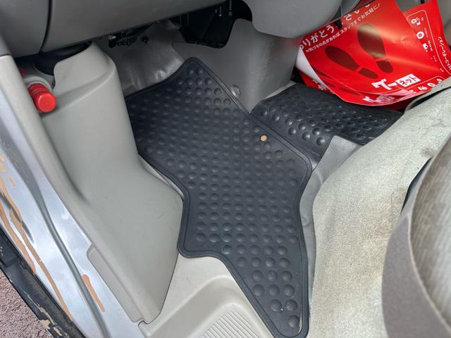 エブリイ ＰＡ　パートタイム４ＷＤ　車検整備付き　色替えペイント　原色シルバー　社外ＡＷ　ハイルーフ　２ｎｄ発進　５速ＡＴ　サイドカーテン　自社保証３か月３０００Ｋｍ付き（18枚目）