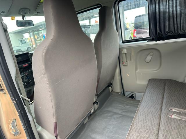 エブリイ ＰＡ　パートタイム４ＷＤ　車検整備付き　色替えペイント　原色シルバー　社外ＡＷ　ハイルーフ　２ｎｄ発進　５速ＡＴ　サイドカーテン　自社保証３か月３０００Ｋｍ付き（20枚目）