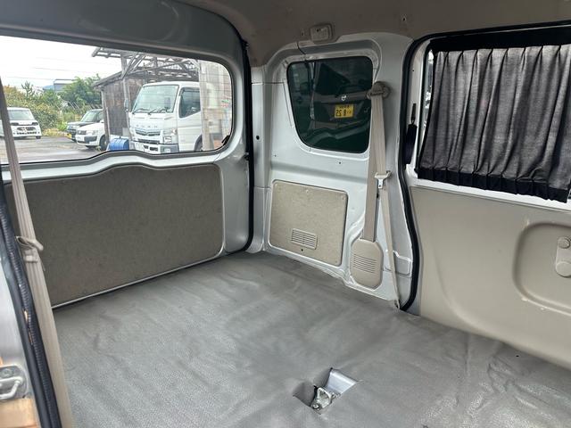 エブリイ ＰＡ　パートタイム４ＷＤ　車検整備付き　色替えペイント　原色シルバー　社外ＡＷ　ハイルーフ　２ｎｄ発進　５速ＡＴ　サイドカーテン　自社保証３か月３０００Ｋｍ付き（24枚目）