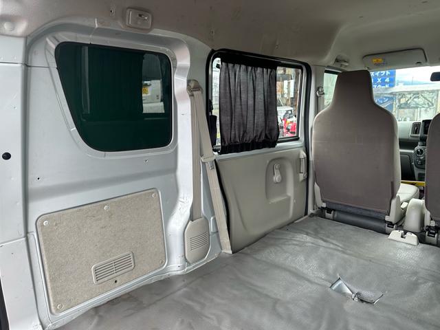 エブリイ ＰＡ　パートタイム４ＷＤ　車検整備付き　色替えペイント　原色シルバー　社外ＡＷ　ハイルーフ　２ｎｄ発進　５速ＡＴ　サイドカーテン　自社保証３か月３０００Ｋｍ付き（31枚目）