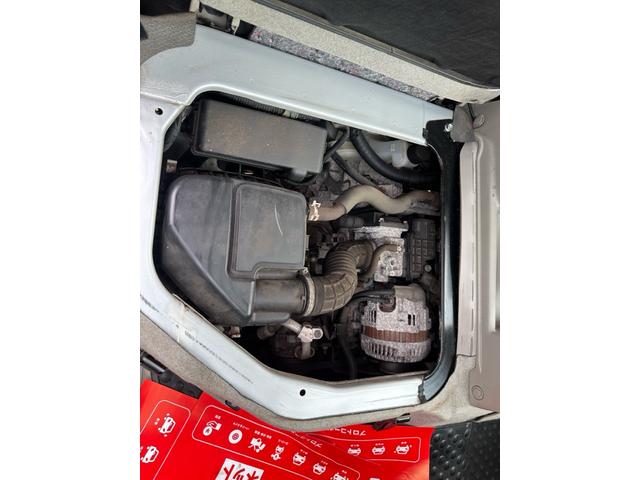 エブリイ ＰＡ　パートタイム４ＷＤ　車検整備付き　色替えペイント　原色シルバー　社外ＡＷ　ハイルーフ　２ｎｄ発進　５速ＡＴ　サイドカーテン　自社保証３か月３０００Ｋｍ付き（41枚目）