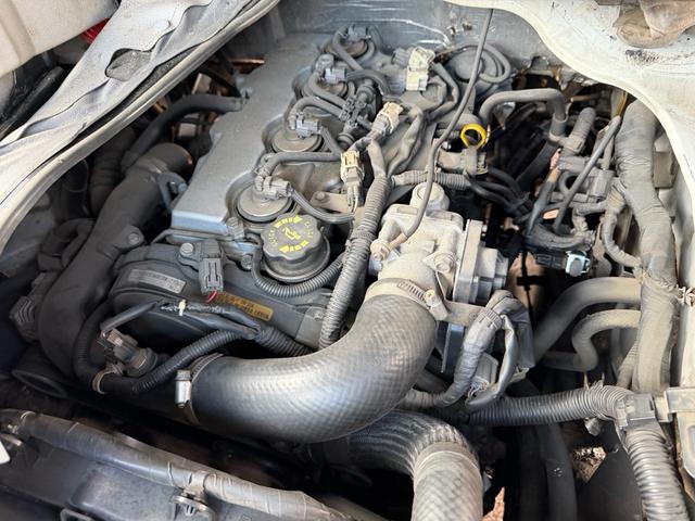 タイタンダッシュ シングルワイドローＤＸ　車検Ｒ８年４月まで　切り替え４ＷＤ　ＭＴ　純正オーディオ　電動格納ミラー　エアコン　パワーステアリング　ＨＩＤヘッドライト　ＥＴＣ車載器　シングルタイヤ　新免許対応車（44枚目）