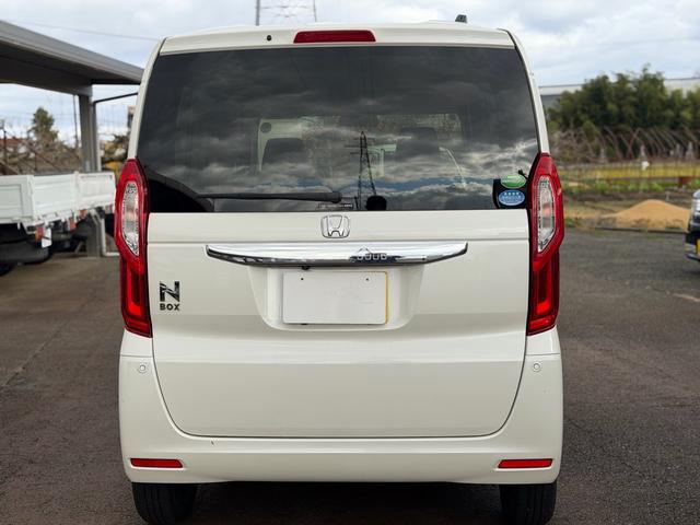 N-BOX Gホンダセンシング 車検R8年11月 純正ナビ バックカメラ ホンダセンシング LEDヘッドライト アダプティブクルーズコントロール スマートキー2個 レーンキープアシスト ETC 横滑り防止装置(6枚目)