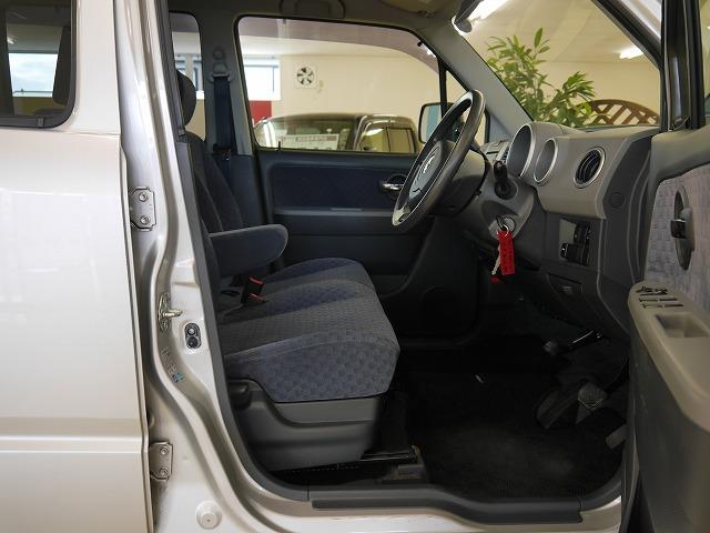 FX 4WD CDデッキ シートヒーター キーレス ABS(14枚目)