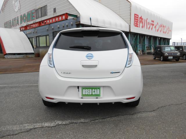 リーフ Ｘ　１１セグ・２４ｋＷｈ・走行距離１９０００ｋｍ・純正メモリーナビＴＶ・ＥＴＣ・全席シートヒーター・横滑り防止装置・スマートキー・プライバシーガラス（6枚目）