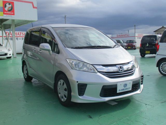 フリード G ジャストセレクション 純正ナビ フルセグ 片側パワスラ ETC バックモニター スマートキー オートエアコン 3列シート Bluetoothオーディオ HIDヘッドライト(2枚目)