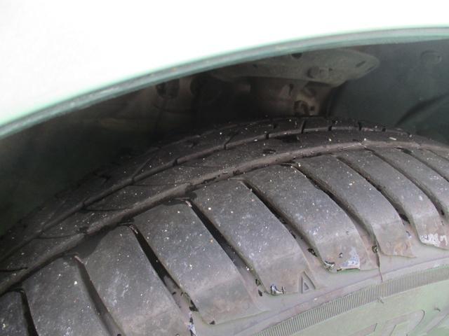 フリード G ジャストセレクション 純正ナビ フルセグ 片側パワスラ ETC バックモニター スマートキー オートエアコン 3列シート Bluetoothオーディオ HIDヘッドライト(10枚目)