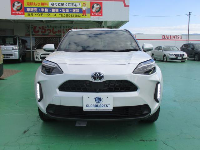 ヤリスクロス Ｚ　Ｄオーディオ　ナビ　フルセグ　ＬＥＤヘッドライト　ＢＳＭ　ＰＣＳ　クリアランスソナー　パノラマモニター　純正アルミホイール　パワーバックドア　電動パーキングブレーキ　スマートキー　シートヒーター（3枚目）