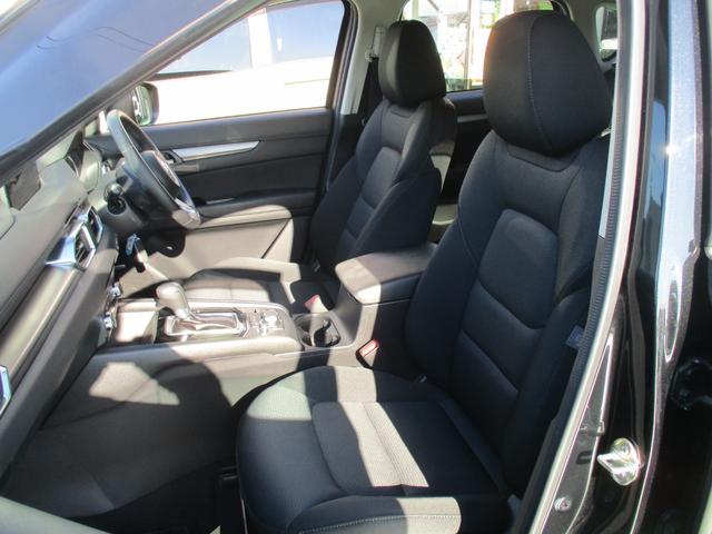 ＣＸ－５ ＸＤ　プロアクティブ　全周囲カメラ　純正ナビ　ＬＥＤヘッドライト　ＢＳＭ　ＥＴＣ　スマートブレーキサポート　障害物センサー　シートヒーター　電動Ｐブレーキ　クルーズコントロール　ＢＯＳＥスピーカー　運転席パワーシート（13枚目）