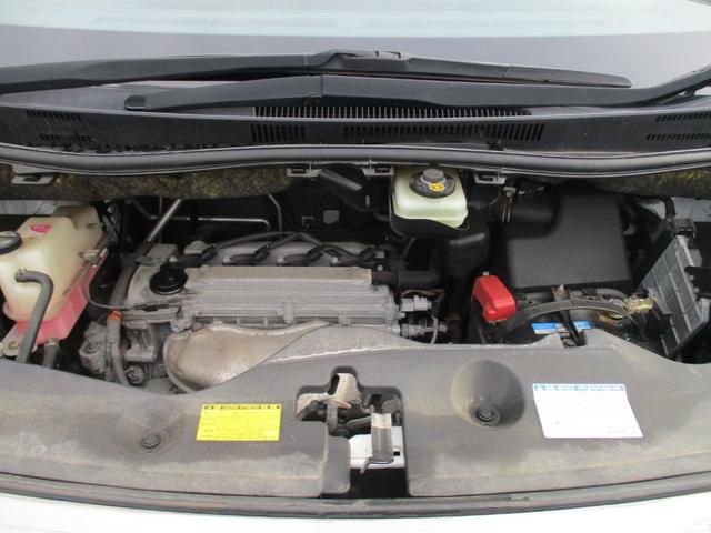 ヴェルファイア ２．４Ｚ　片側パワスラ　ＨＩＤヘッドライト　４ＷＤ　ナビ　フルセグＴＶ　ウォークスルー　純正１８インチアルミホイール　障害物センサー　Ｂｌｕｅｔｏｏｔｈオーディオ（12枚目）
