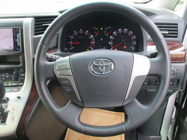 ヴェルファイア ２．４Ｚ　片側パワスラ　ＨＩＤヘッドライト　４ＷＤ　ナビ　フルセグＴＶ　ウォークスルー　純正１８インチアルミホイール　障害物センサー　Ｂｌｕｅｔｏｏｔｈオーディオ（21枚目）