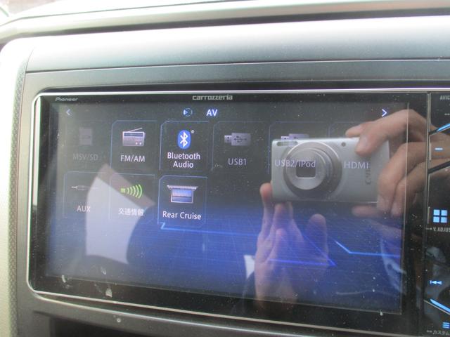 ヴェルファイア ２．４Ｚ　片側パワスラ　ＨＩＤヘッドライト　４ＷＤ　ナビ　フルセグＴＶ　ウォークスルー　純正１８インチアルミホイール　障害物センサー　Ｂｌｕｅｔｏｏｔｈオーディオ（29枚目）