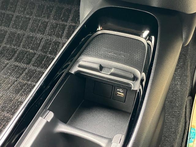 アクア Ｇ　ナビ　ＴＶ　ハンズフリー　クルコン　レーンキープアシスト　オートマチックハイビーム　プッシュスタート　電動格納ミラー　前後ドラレコ　４ＷＤ　エンジンスターター　車検２年付（28枚目）