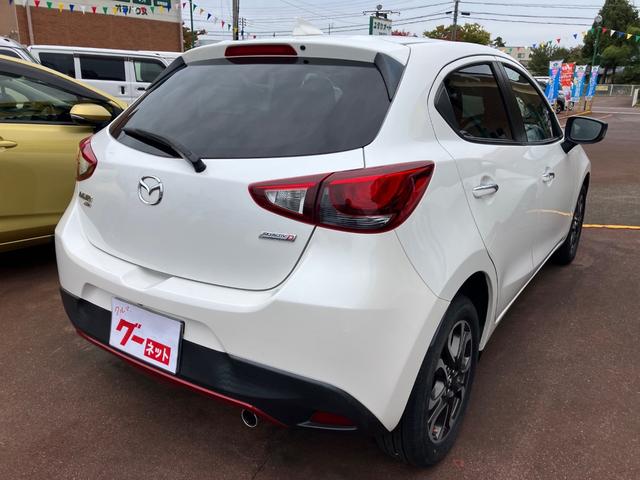 デミオ ＸＤ　ミッドセンチュリー　クルコン　両席シートヒーター　ナビ　ＴＶ　オートライト　レーンキープアシスト　ヘッドアップディスプレイ　エンジンスターター　４ＷＤ　ディーゼル　アイドリングストップ（5枚目）