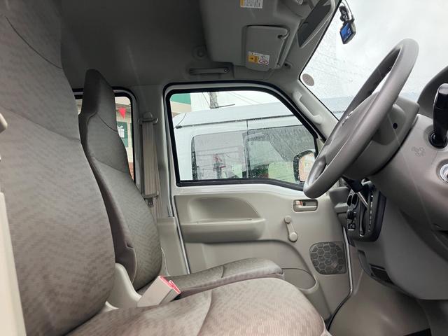 エブリイ ＰＡリミテッド　ハイルーフ　４ＷＤ　オートマ　ＥＴＣ　ドライブレコーダー　ＣＤ　キーレスエントリー（29枚目）