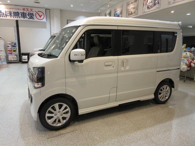 エブリイワゴン ＰＺターボスペシャル　ハイルーフ　４ＷＤ　届出済未使用車　ケンウッドフルセグナビ　バックカメラ　電動オートステップ　ＬＥＤヘッドランプ　ハロゲンフォグランプ　衝突被害軽減ブレーキ　両側電動スライドドア　本革巻ハンドル（5枚目）