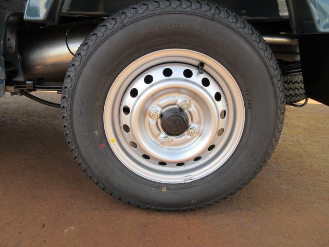 キャリイトラック ＫＣエアコン・パワステ　ＫＣエアコン・パワステ３方開　４ＷＤ　キーレスエントリー　パワーウインドー　衝突被害軽減ブレーキ　届出済未使用車（6枚目）