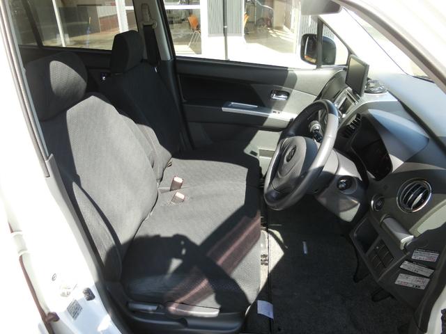 ワゴンＲ リミテッド　バックモニター付ＣＤ　リアカメラ　ＥＴＣ　社外１４インチアルミホイール　スマートキー　４ＷＤ（13枚目）