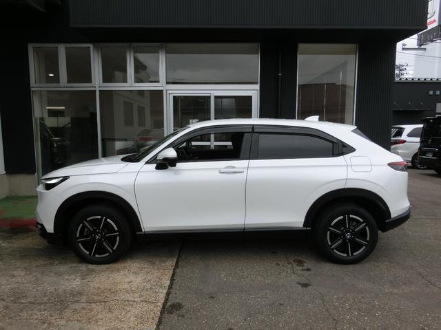 ヴェゼル ｅ：ＨＥＶＸ　Ｈｏｎｄａコネクト対応ナビＴＶ　リアカメラ　ＥＴＣ２．０　ＬＥＤヘッドライト　ＨｏｎｄａＳＥＮＳＩＮＧ（5枚目）