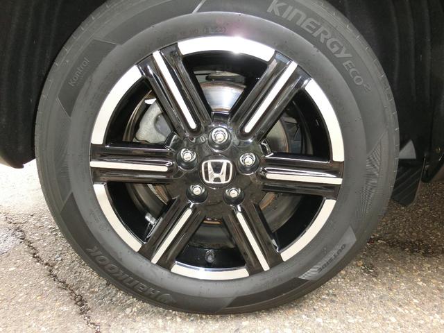 ヴェゼル ｅ：ＨＥＶＸ　Ｈｏｎｄａコネクト対応ナビＴＶ　リアカメラ　ＥＴＣ２．０　ＬＥＤヘッドライト　ＨｏｎｄａＳＥＮＳＩＮＧ（20枚目）