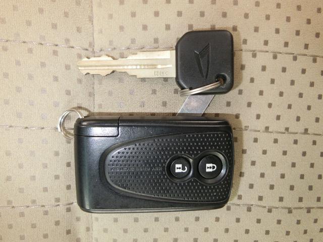 ミラココア ココアプラスＸ　純正ナビＴＶ　リアカメラ　スマートキー　ルーフレール　フォグランプ（7枚目）