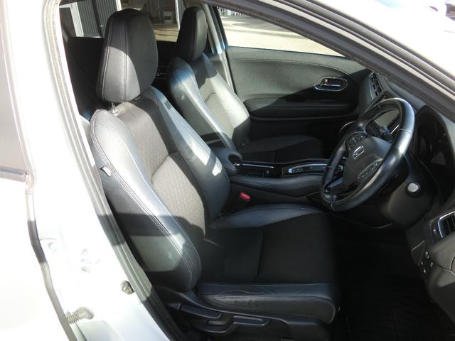 ヴェゼル ハイブリッドＺ・ホンダセンシング　ＨｏｎｄａＳＥＮＳＩＮＧ　ギャザーズナビ・ＴＶ　リアカメラ　ＥＴＣ　フロントドラレコ　ＬＥＤヘッドライト　１７インチアルミホイール（13枚目）