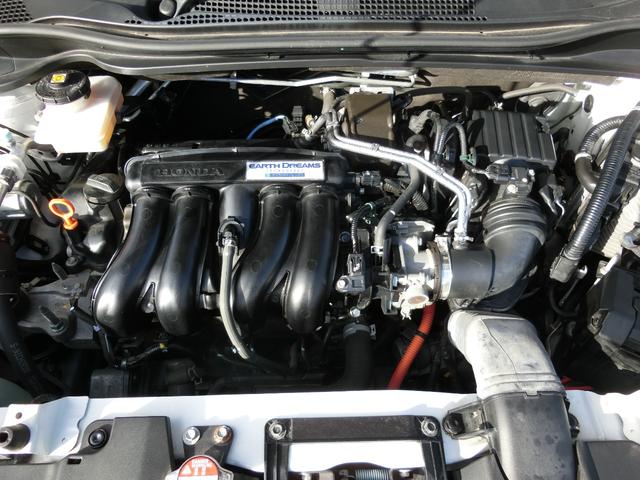 ヴェゼル ハイブリッドＺ・ホンダセンシング　ＨｏｎｄａＳＥＮＳＩＮＧ　ギャザーズナビ・ＴＶ　リアカメラ　ＥＴＣ　フロントドラレコ　ＬＥＤヘッドライト　１７インチアルミホイール（17枚目）