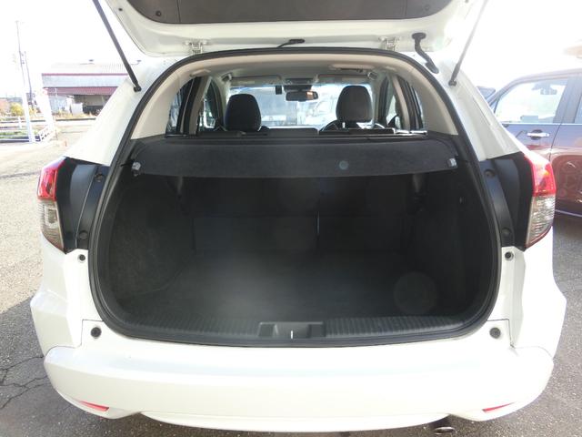 ヴェゼル ハイブリッドＺ・ホンダセンシング　ＨｏｎｄａＳＥＮＳＩＮＧ　ギャザーズナビ・ＴＶ　リアカメラ　ＥＴＣ　フロントドラレコ　ＬＥＤヘッドライト　１７インチアルミホイール（18枚目）