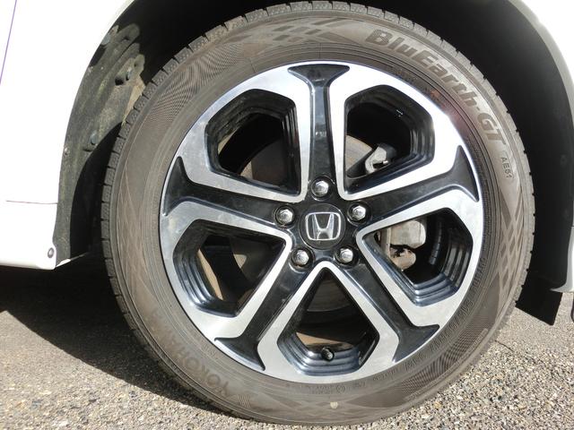 ヴェゼル ハイブリッドＺ・ホンダセンシング　ＨｏｎｄａＳＥＮＳＩＮＧ　ギャザーズナビ・ＴＶ　リアカメラ　ＥＴＣ　フロントドラレコ　ＬＥＤヘッドライト　１７インチアルミホイール（19枚目）